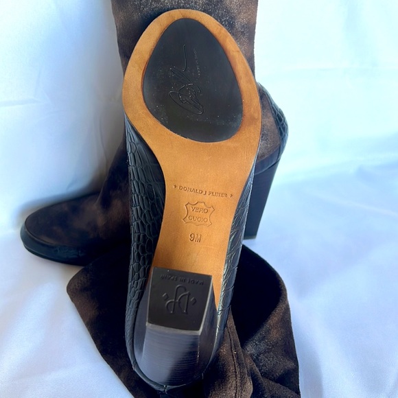 Donald J Pliner Brown Suede Chenia Boots Size 9M Women's Stacked Block Heels - Picture 7 of 8